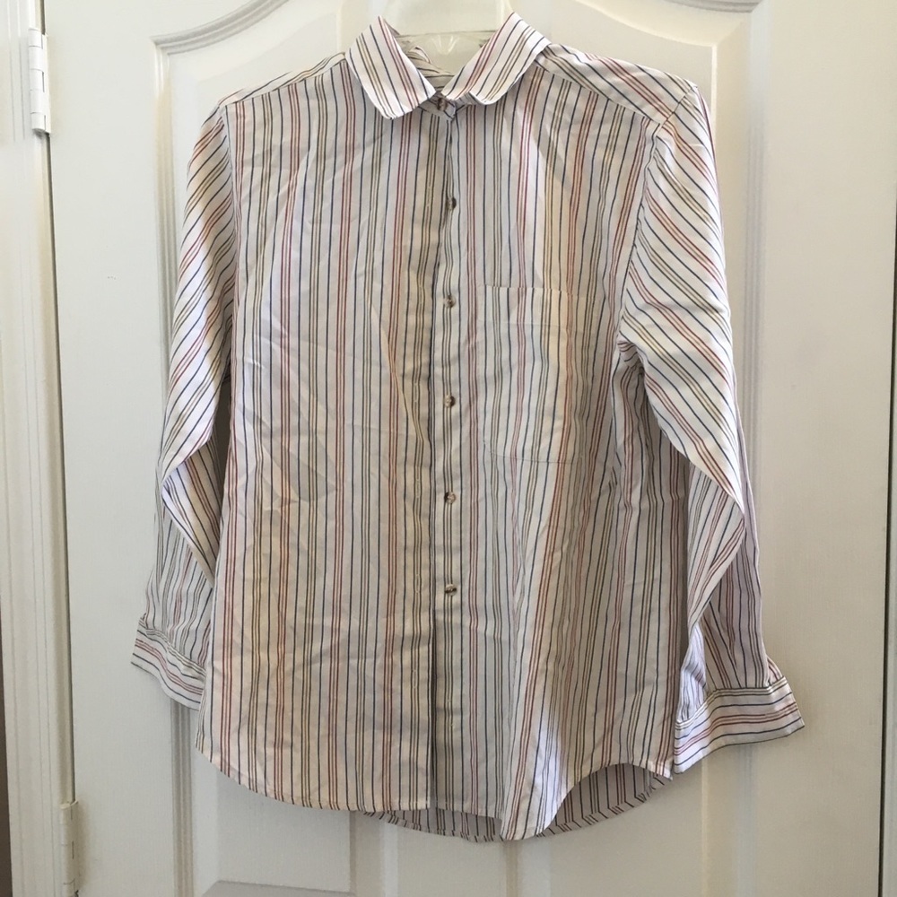 FINAL MARKDOWN Ladies’ L.L. Bean Blouse (8)